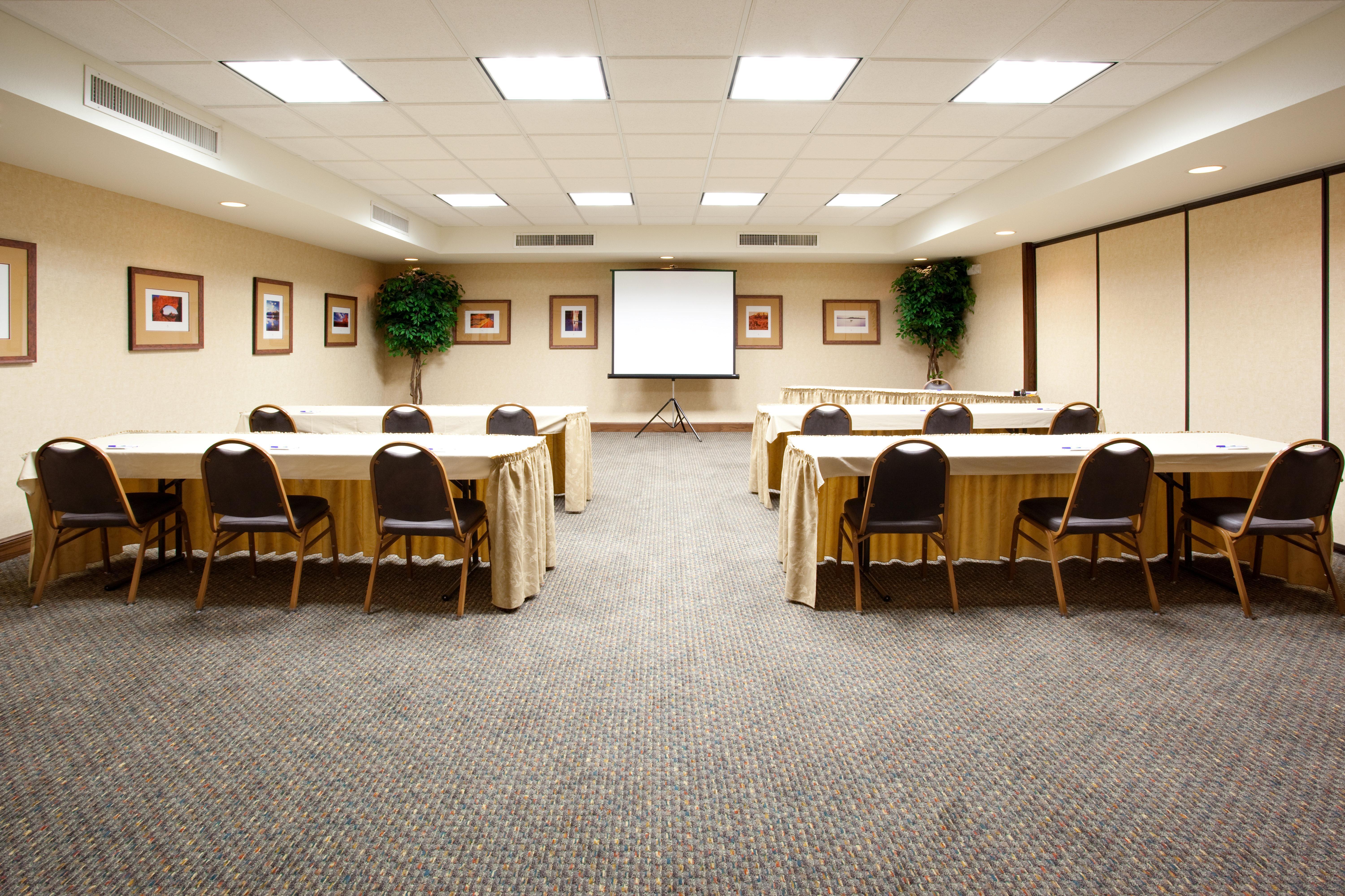 Holiday Inn Express Airport East By Ihg Солт-Лейк-Сити Экстерьер фото